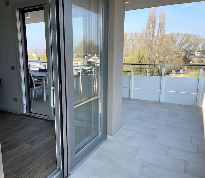 Attico Sole Apartment Lido di Jesolo Luaran gambar